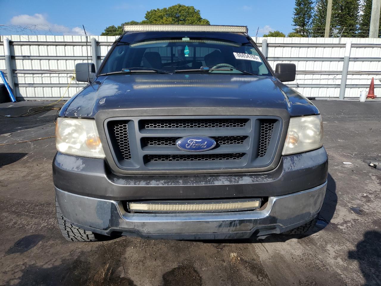 2005 Ford F150 Supercrew