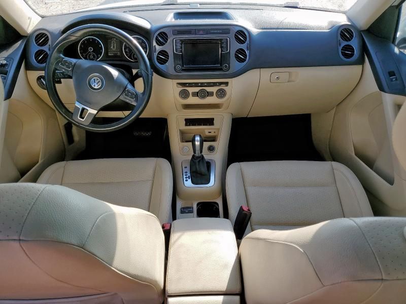 2016 Volkswagen Tiguan S