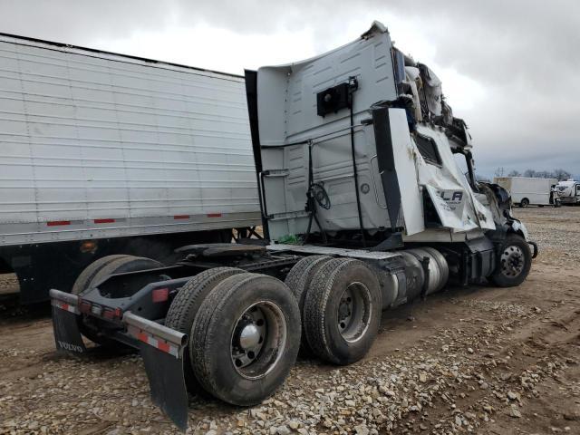 2022 Volvo VNL Semi Truck