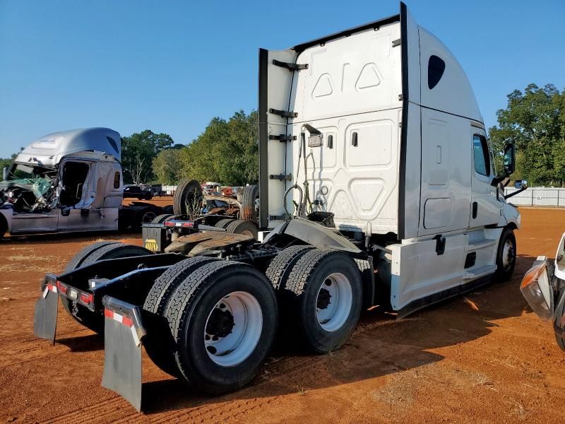 2022 Freightliner Cascadia 126 Semi Truck