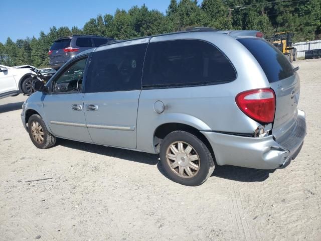 2006 Chrysler Town & Country Touring