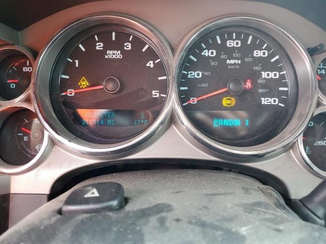 2011 Chevrolet Silverado K3500 lt