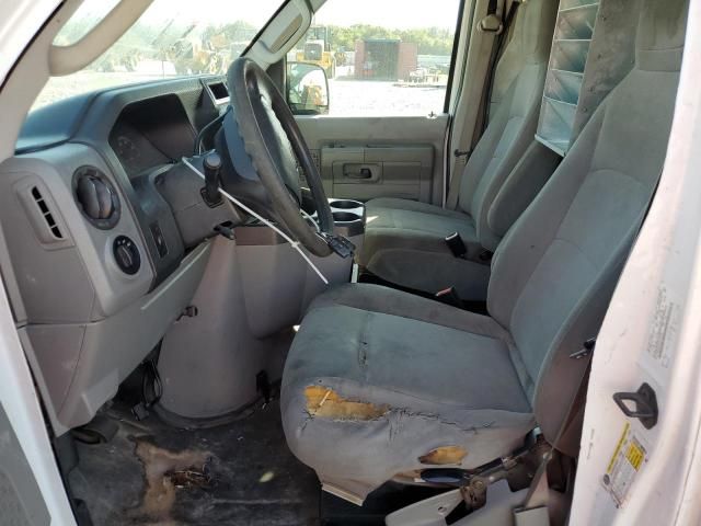 2013 Ford Econoline E250 Van