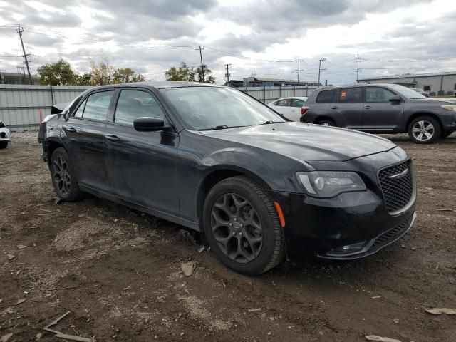 2019 Chrysler 300 s
