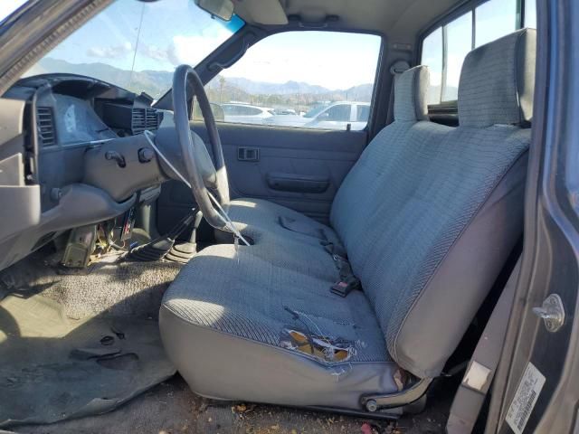 1992 Toyota Pickup 1/2 TON Short Wheelbase DLX