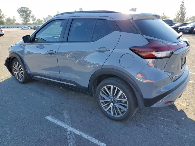 2023 Nissan Kicks sr