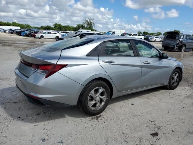 2021 Hyundai Elantra SE