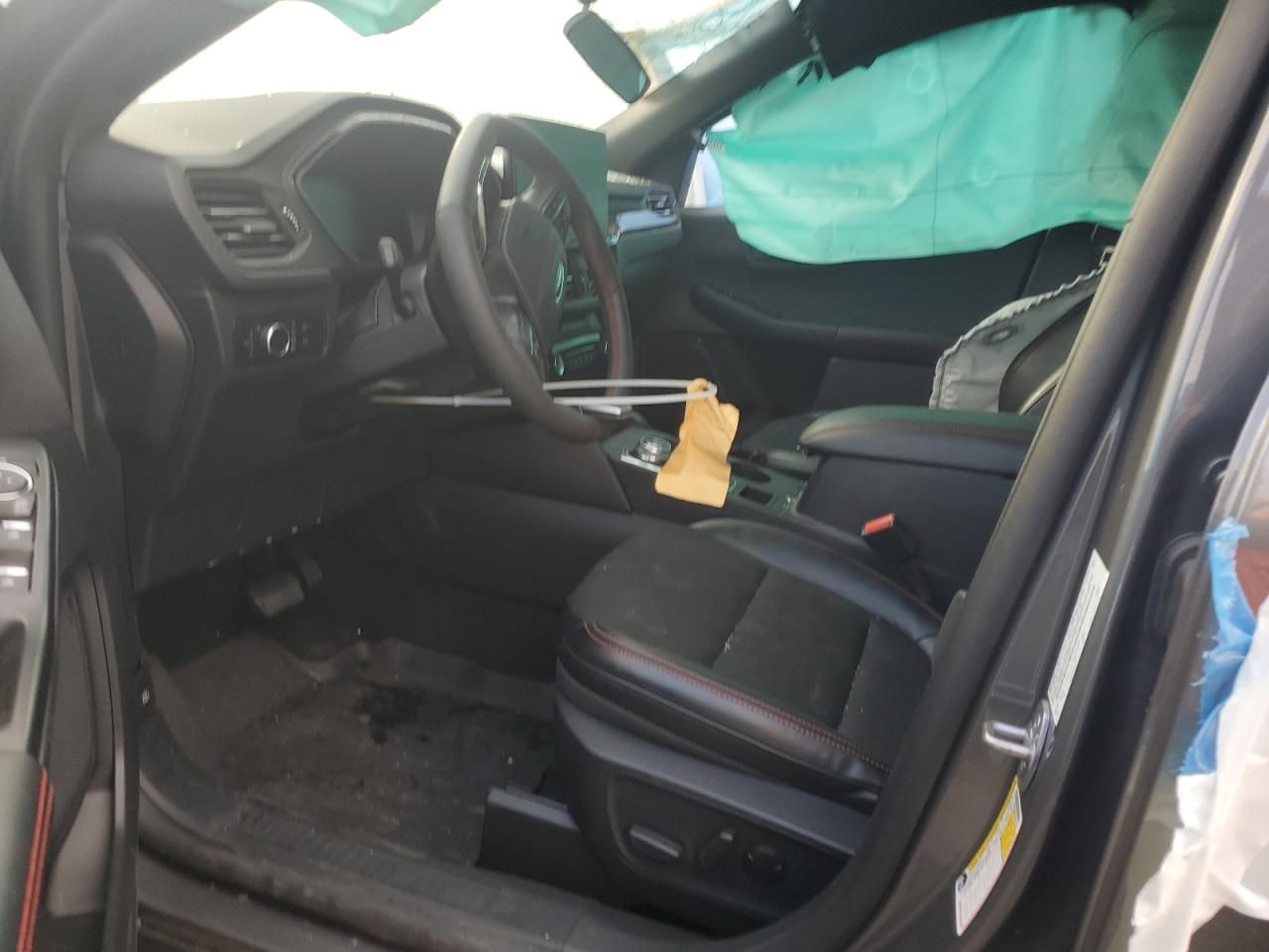 2025 Ford Escape st Line