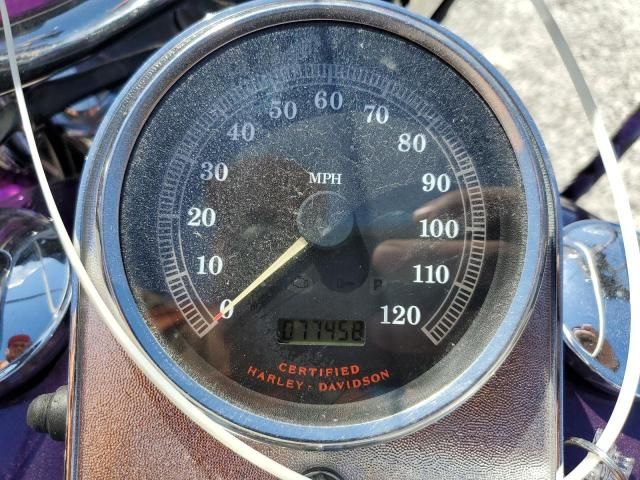 2001 Harley-Davidson Flstc