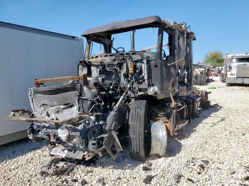 2025 Mack Anthem Semi Truck