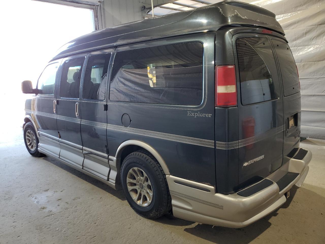 2004 Chev Express G1500