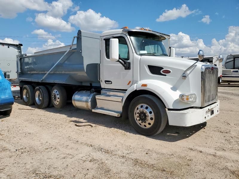 2018 Peterbilt Tractor 567
