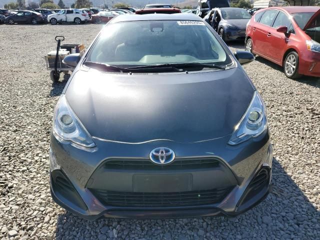 2017 Toyota Prius C
