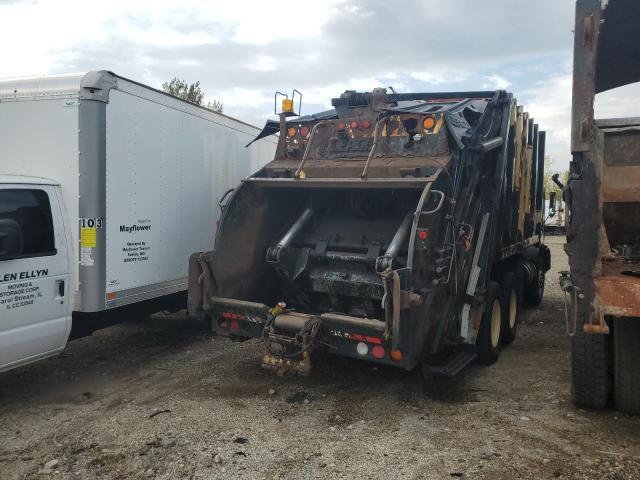 2004 Mack 1991 Mack MR600 Refuse Truck