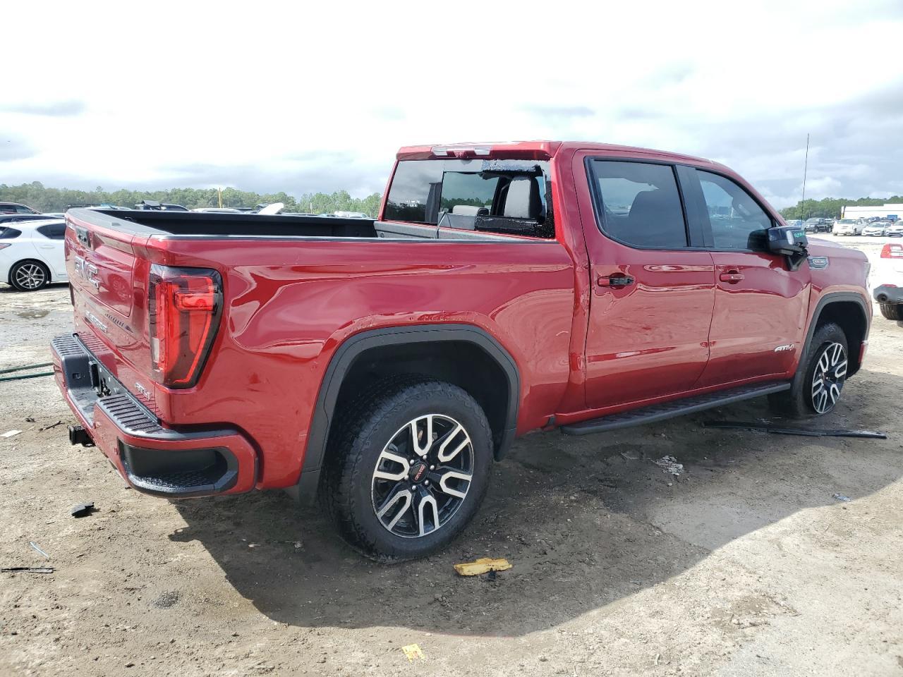 2024 GMC Sierra K1500 AT4