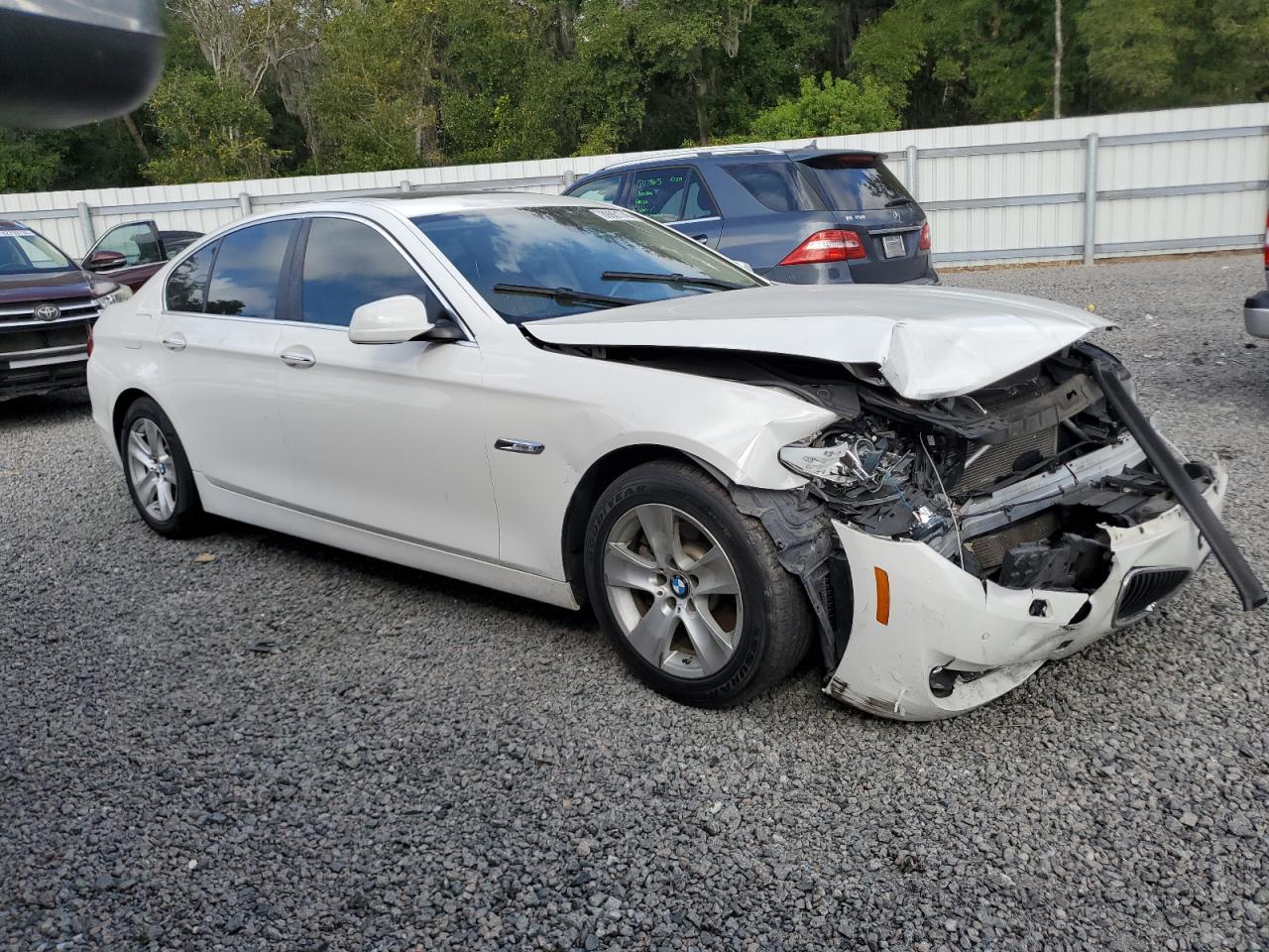 2013 BMW 528 i