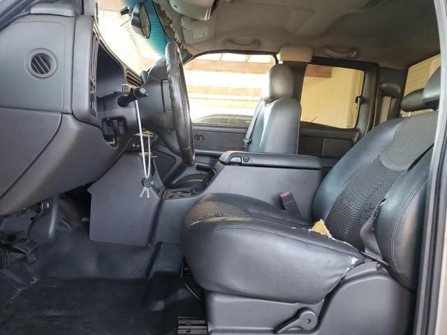 2003 GMC New Sierra C1500