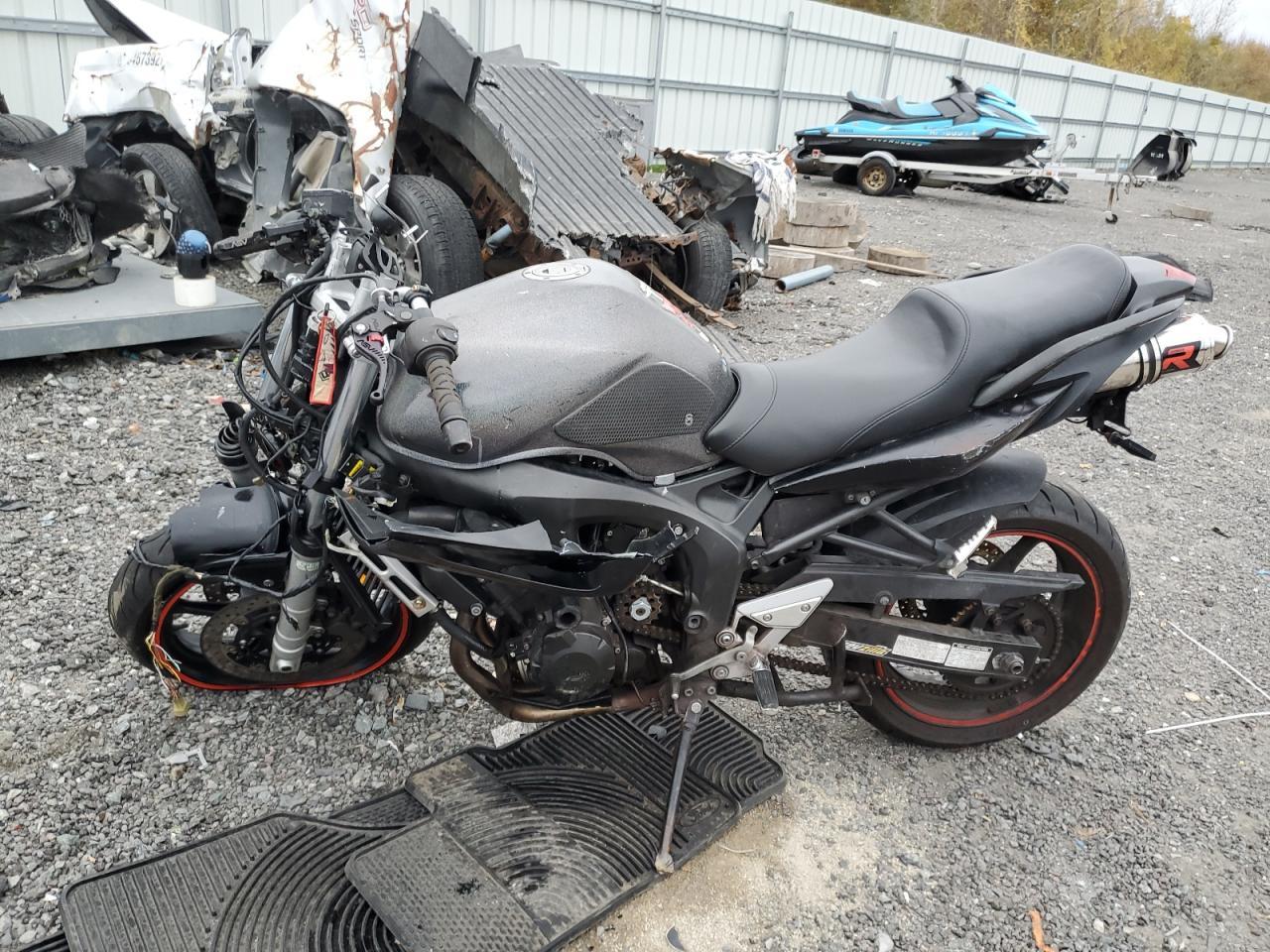 2006 Yamaha FZ6 S