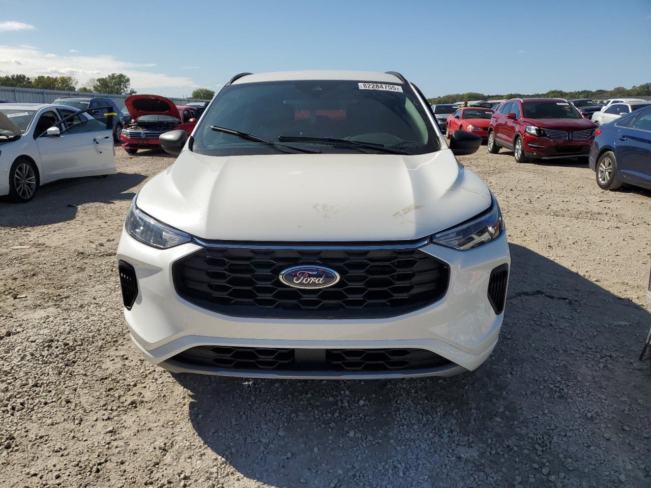 2024 Ford Escape st Line