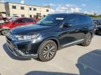 2019 Mitsubishi Outlander SE