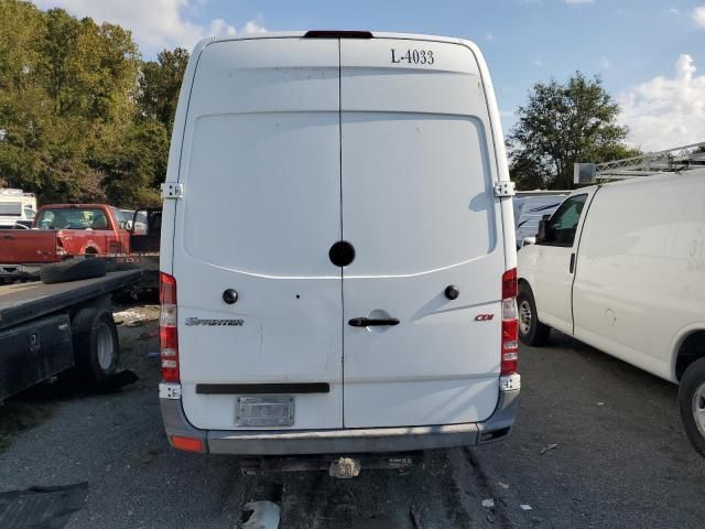 2010 Mercedes-Benz Sprinter 2500
