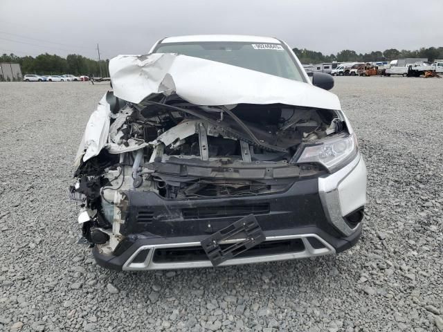 2020 Mitsubishi Outlander es