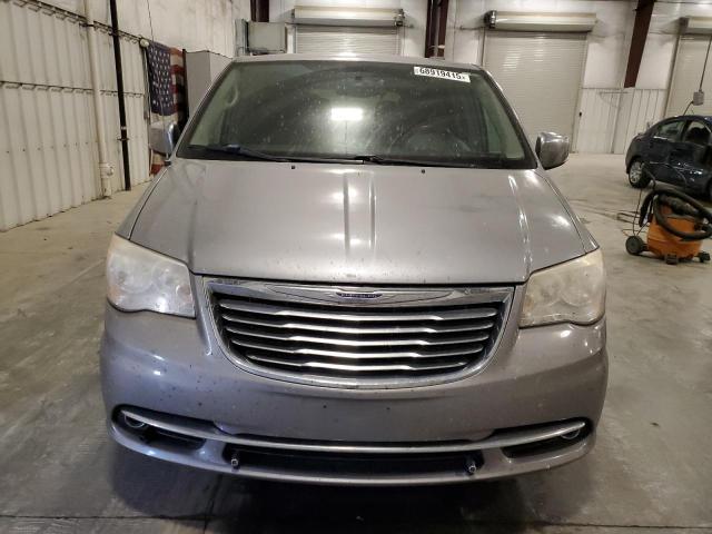 2013 Chrysler Town & Country Touring l