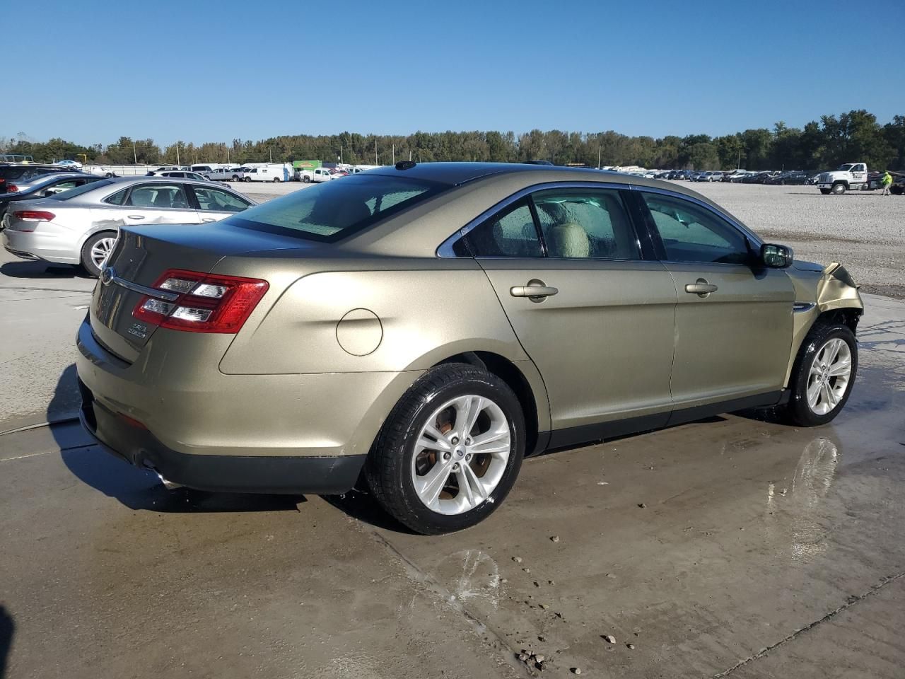 2013 Ford Taurus sel