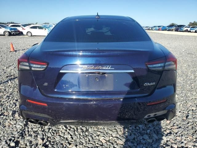 2017 Maserati Ghibli S