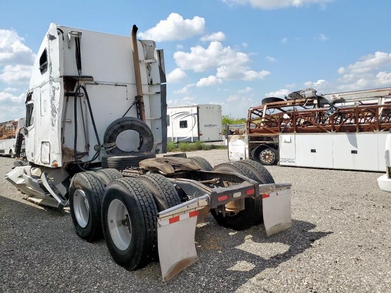 2009 Freightliner CST120 Semi Truck