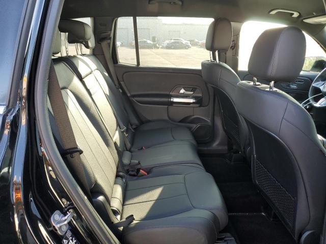2025 Mercedes-Benz GLB 250