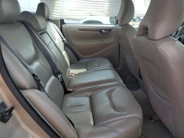 2005 Volvo XC70