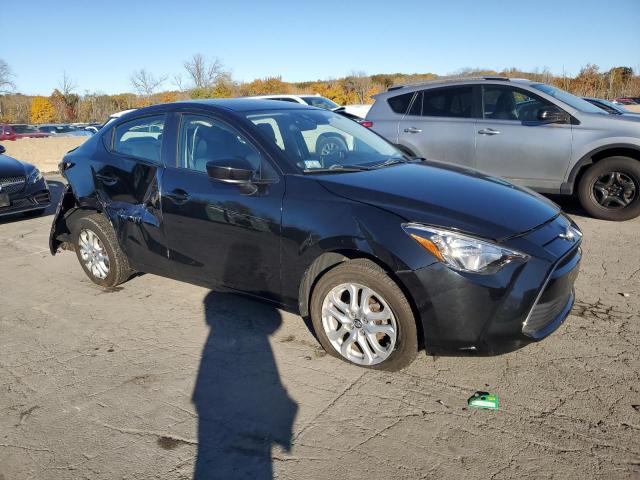 2017 Toyota Yaris ia