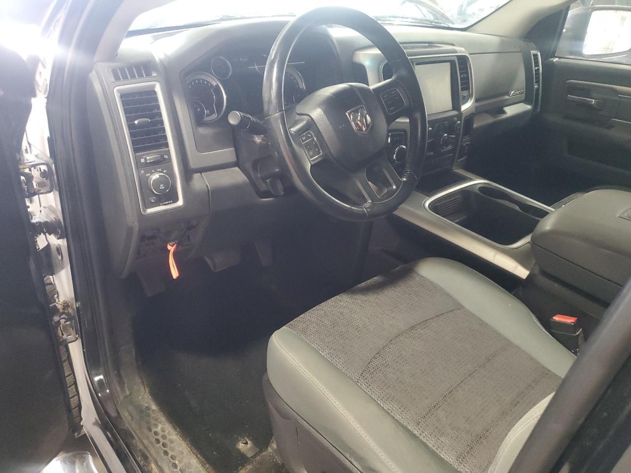 2016 Dodge RAM 1500 SLT