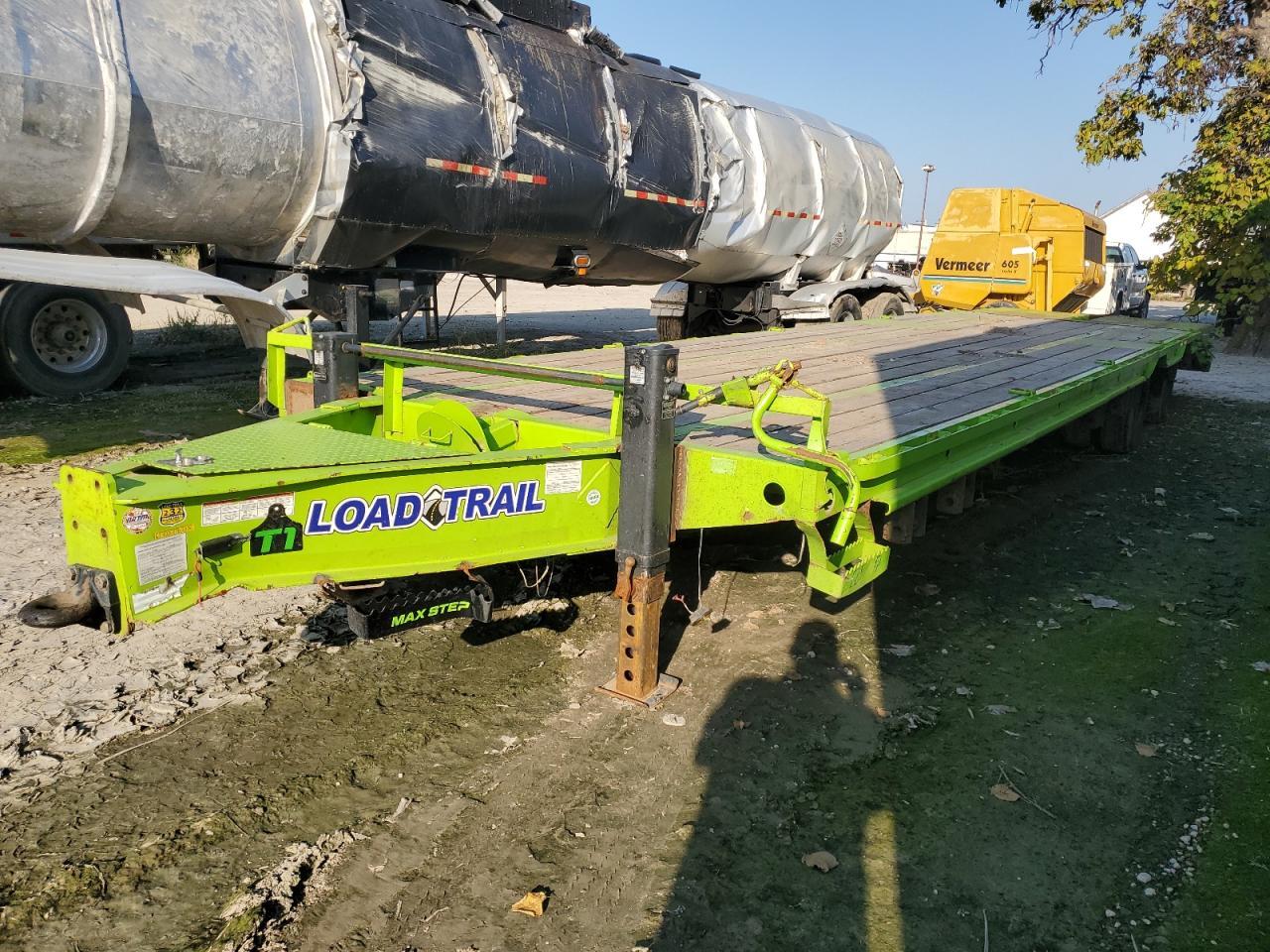 2023 Load Trail Equipment Trailer