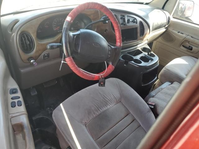 1999 Ford Econoline E150 Van