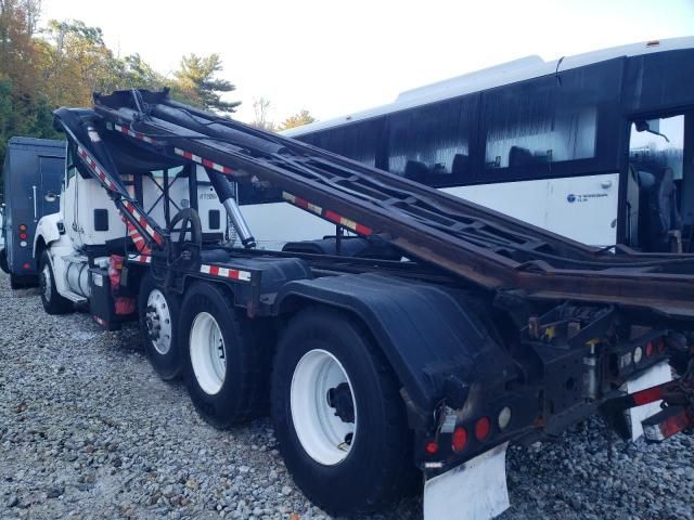 2019 Kenworth T880 ROLL-OFF Container Truck