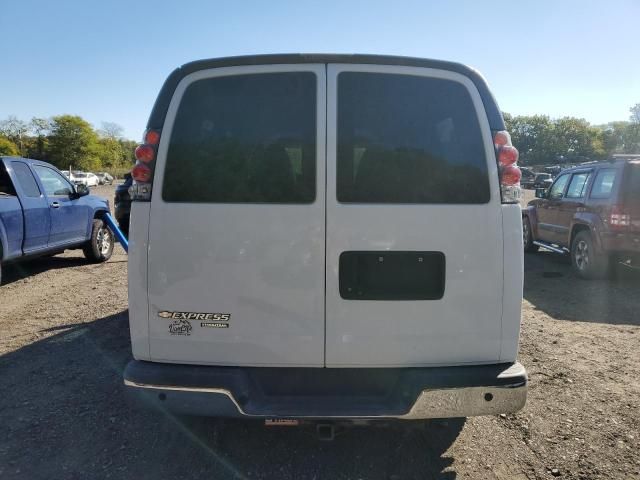 2015 Chevrolet Express G2500 LT