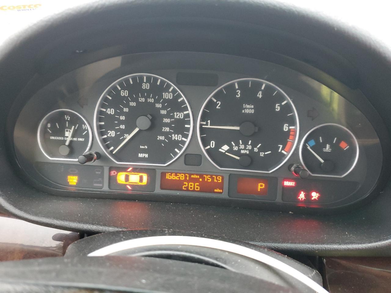2000 BMW 323 i