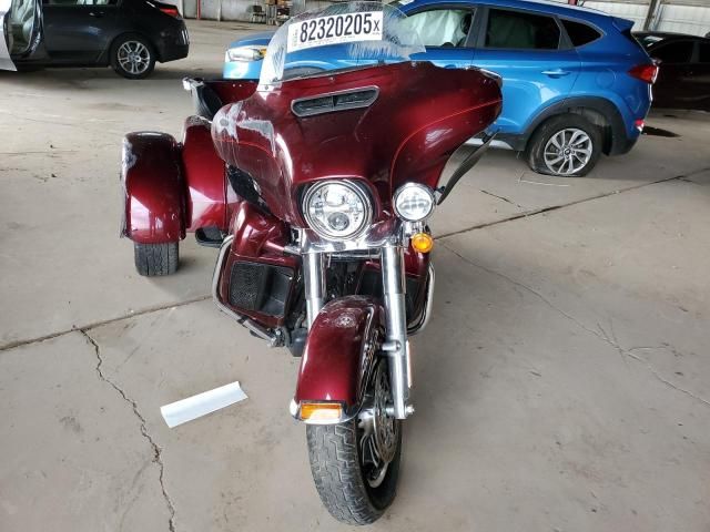 2015 Harley-Davidson Flhtcutg TRI Glide Ultra