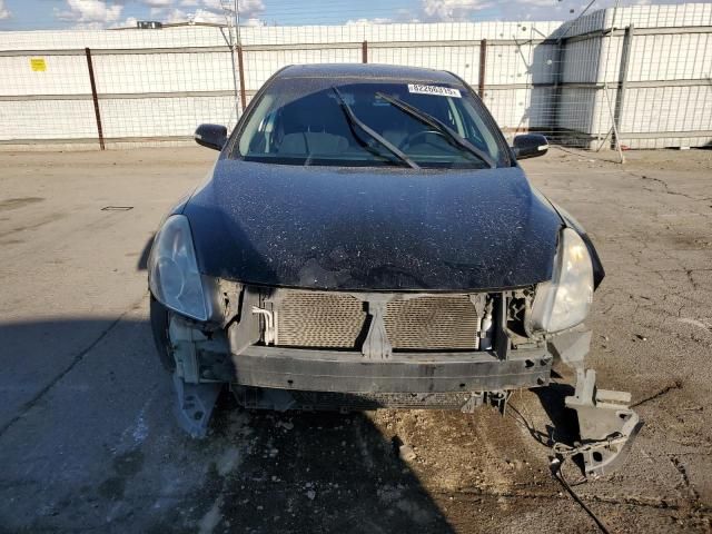 2011 Nissan Altima Base
