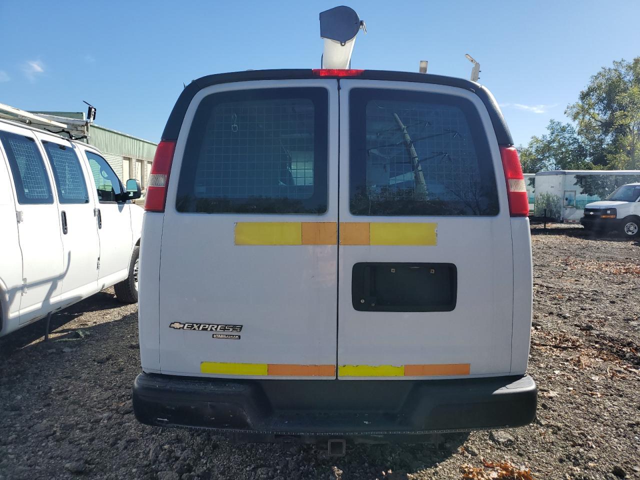2013 Chevrolet Express G2500