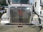 1998 Freightliner FLD Semi Truck