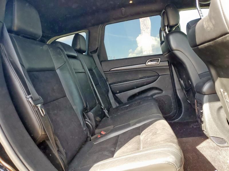 2018 Jeep Grand Cherokee Laredo