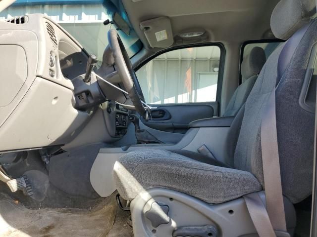 2004 Chevrolet Trailblazer LS