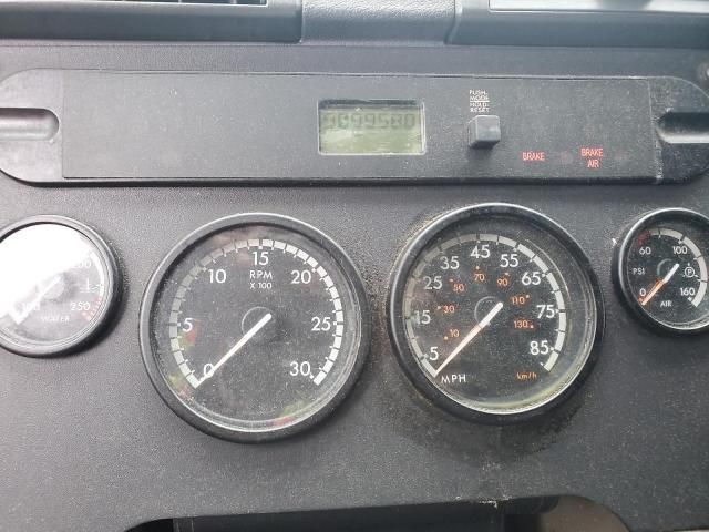 2013 Freightliner Cascadia 125
