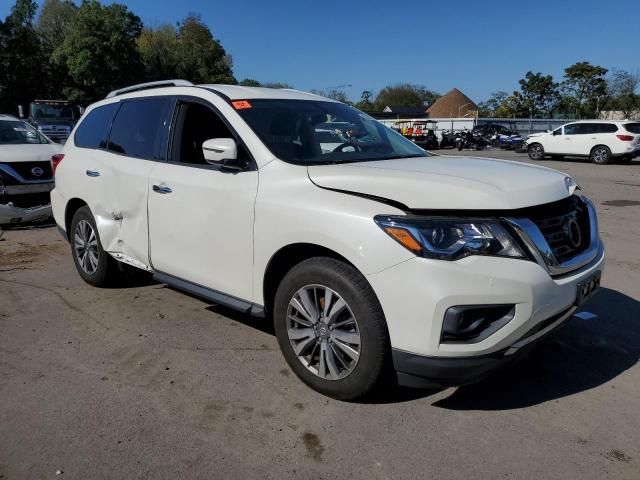 2020 Nissan Pathfinder sv