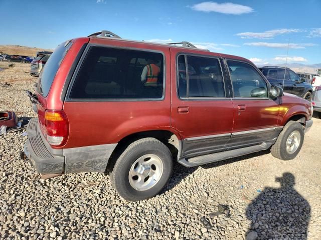 2000 Ford Explorer XLT