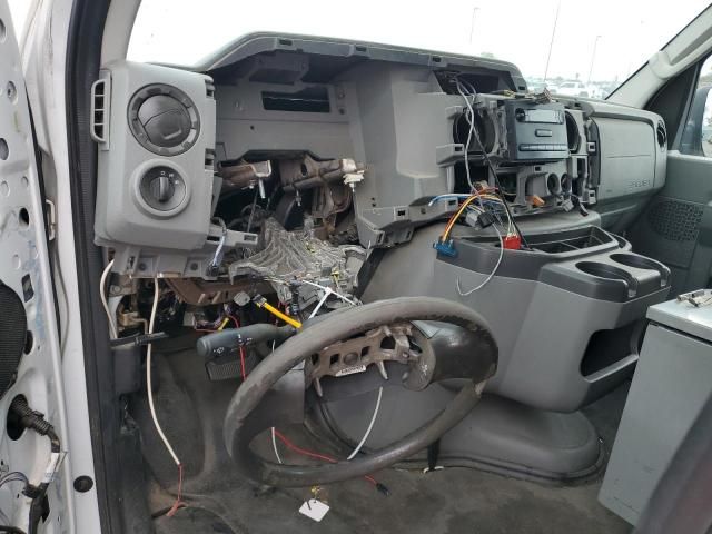 2011 Ford Econoline E250 Van