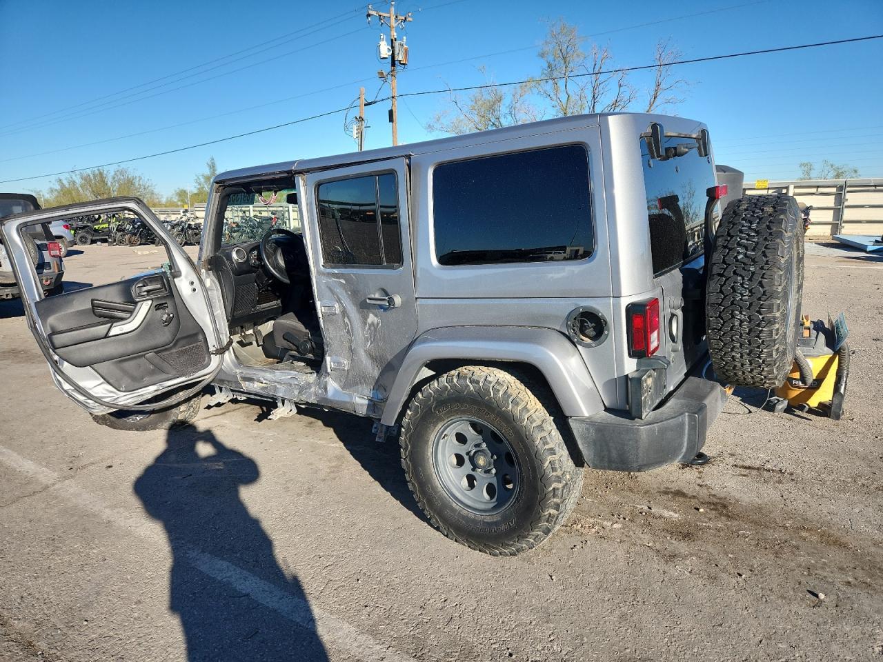 2016 Jeep Wrangler Unlimited Sahara
